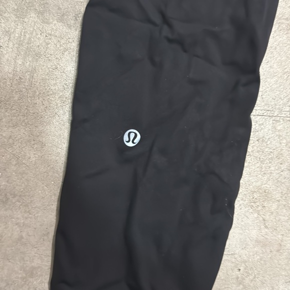 NWT Lululemon leggings - Picture 4 of 5